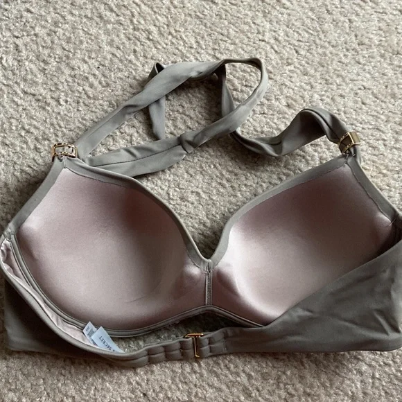 Victoria’s Secret Bundle bikini tops - Picture 9 of 9